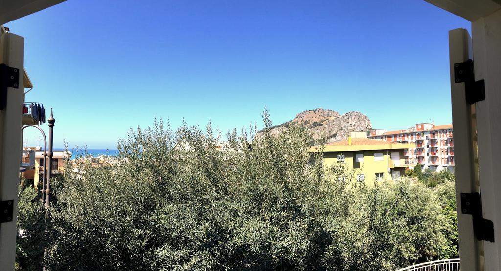 A Casa Della Nonna Bed & Breakfast Cefalù Eksteriør bilde